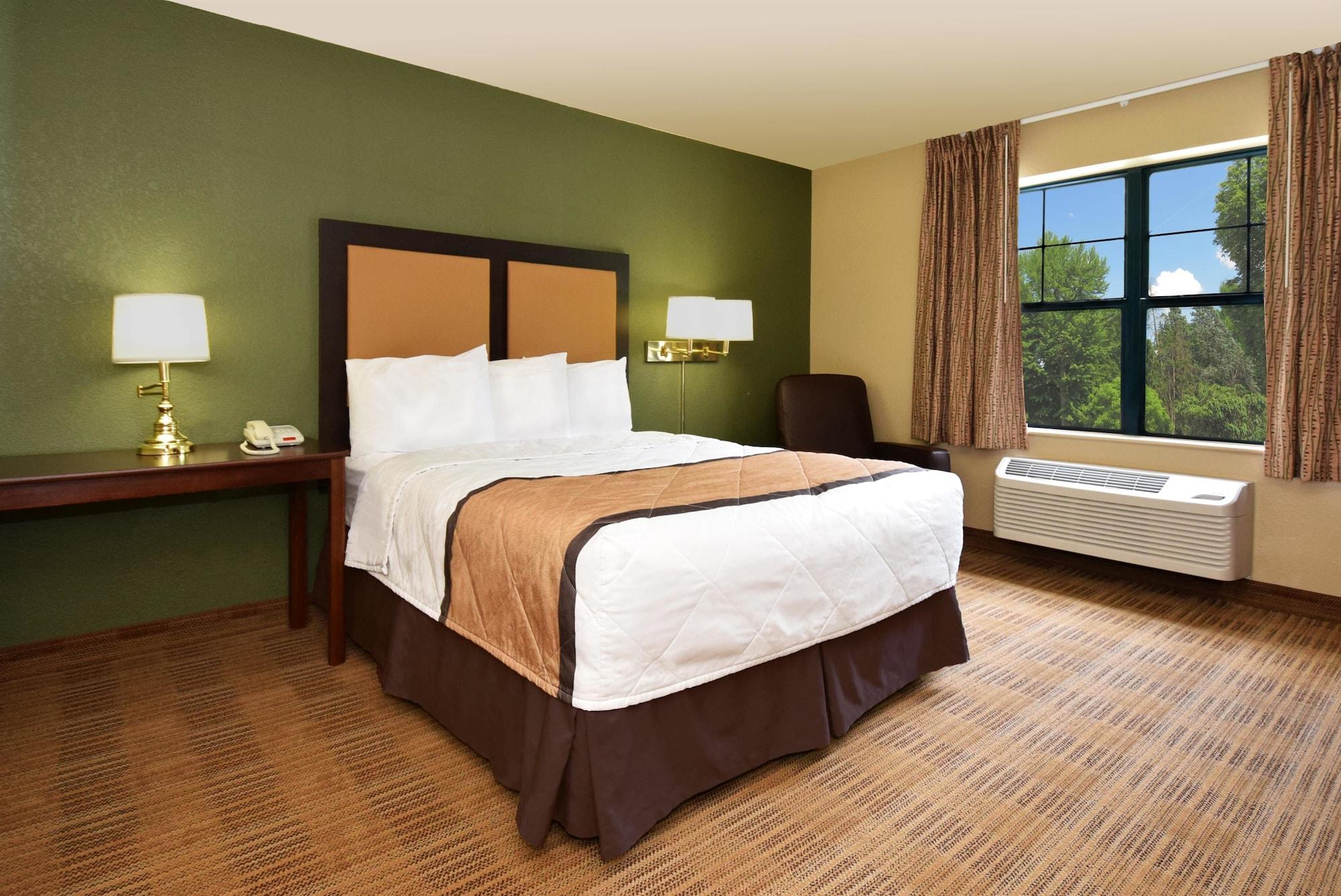 เอ็กซ์เทนด์ สเตย์ อเมริกา รีโน เซาท์ เมดโดวส์ Hotel ภายนอก รูปภาพ