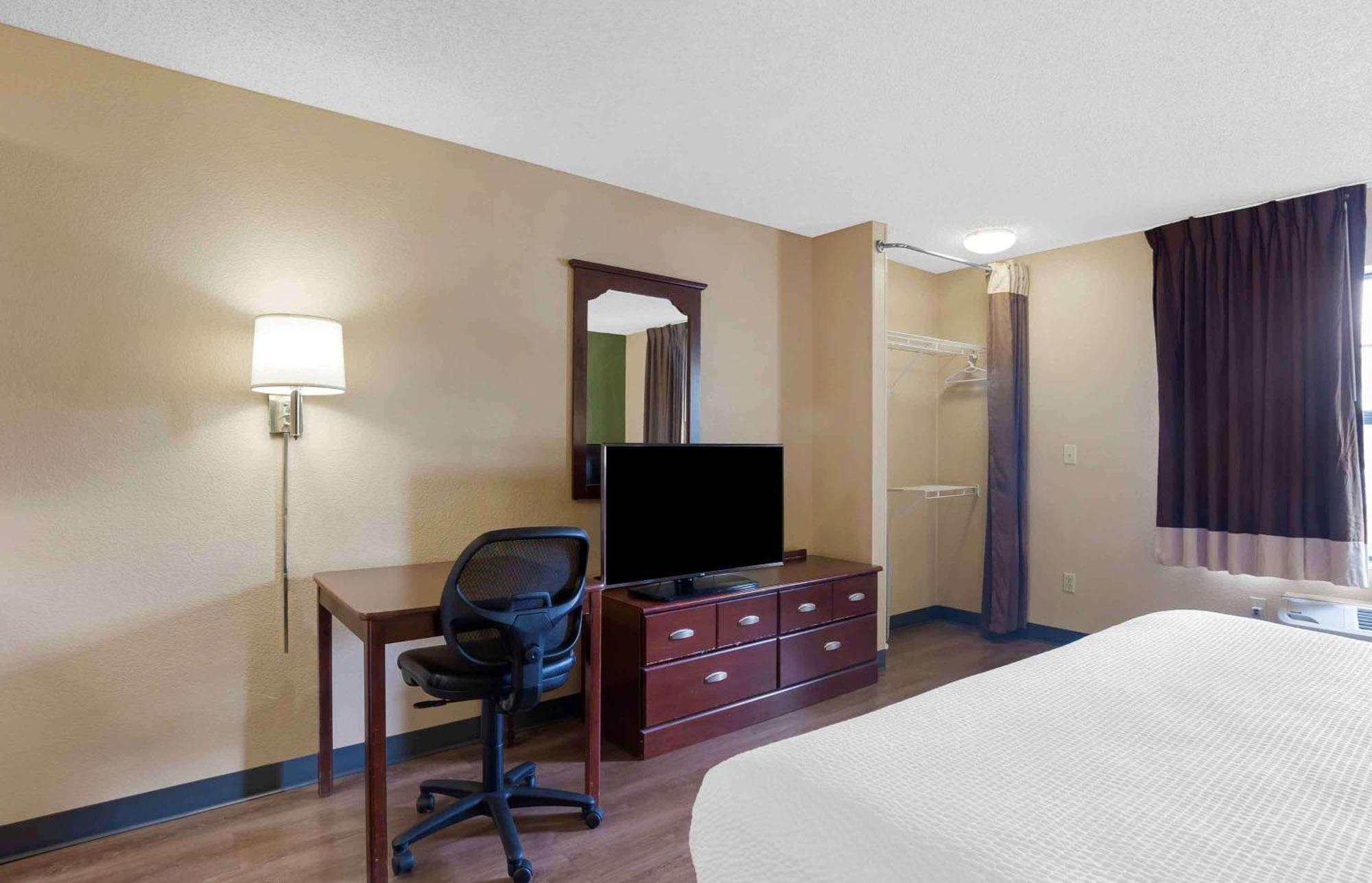 เอ็กซ์เทนด์ สเตย์ อเมริกา รีโน เซาท์ เมดโดวส์ Hotel ภายนอก รูปภาพ