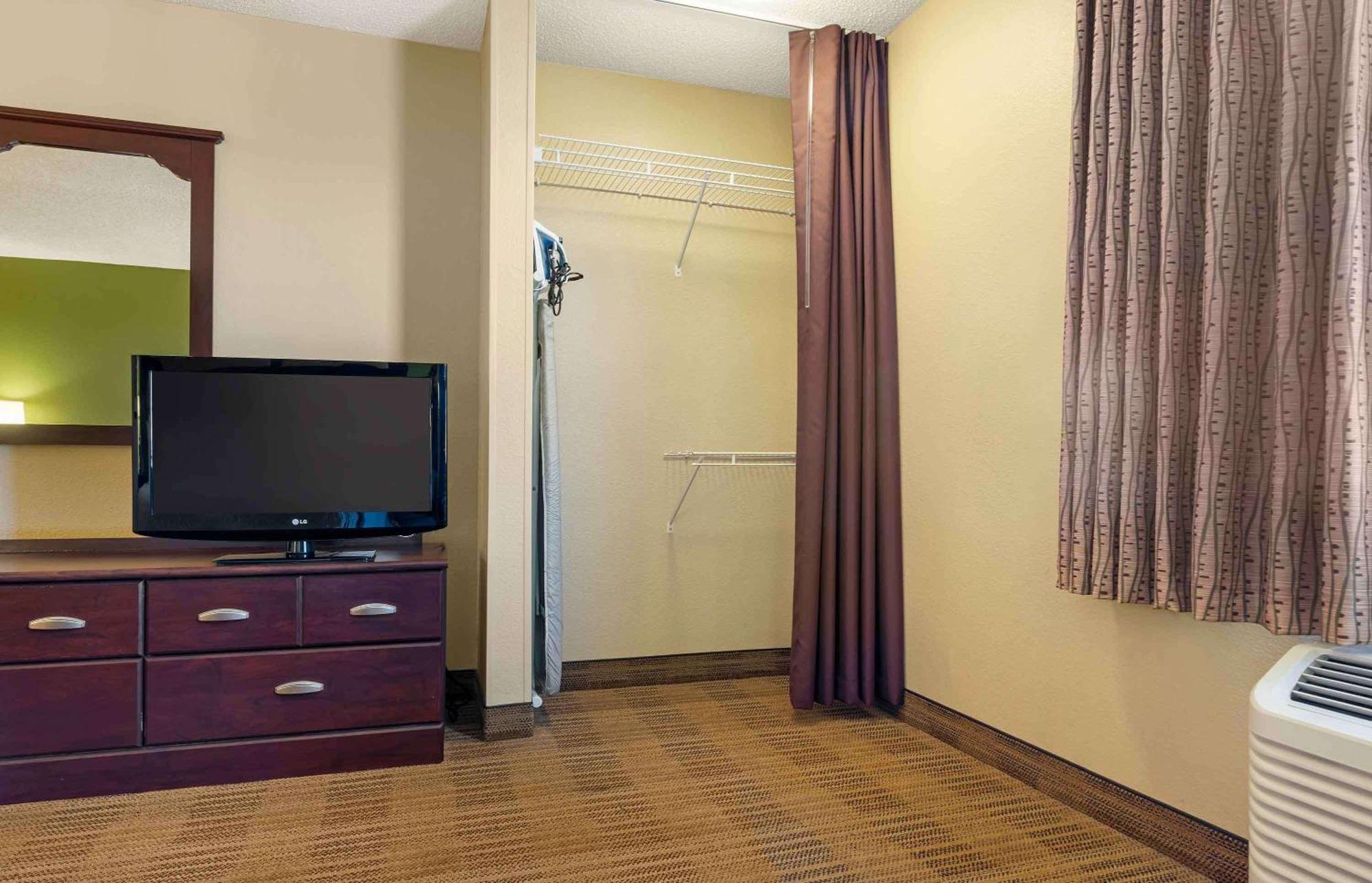 เอ็กซ์เทนด์ สเตย์ อเมริกา รีโน เซาท์ เมดโดวส์ Hotel ภายนอก รูปภาพ